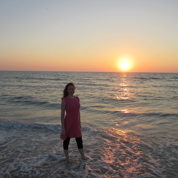 Meet your Posher, Alisa - Picture 1 of 1